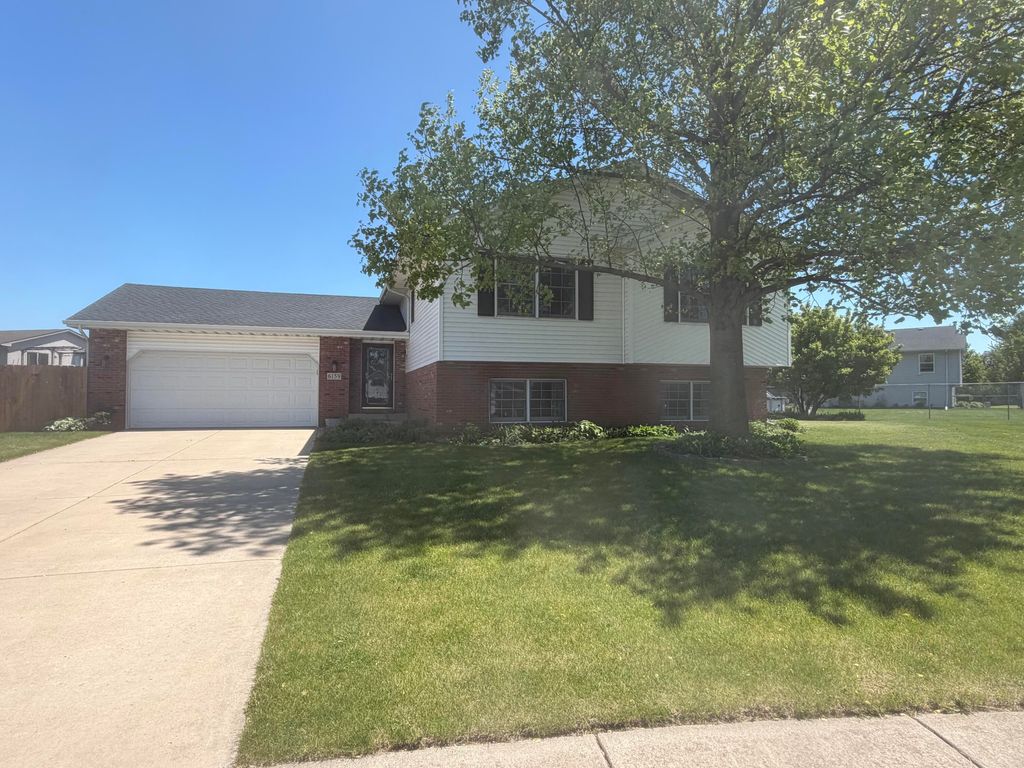 Photo of 6159 Brie Avenue, Portage, IN 46368 (MLS # 838980)