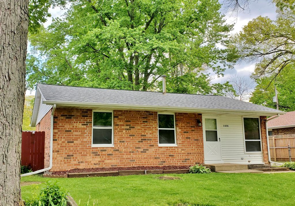 Photo of 1030 Providence Street, Michigan City, IN 46360 (MLS # 838601)