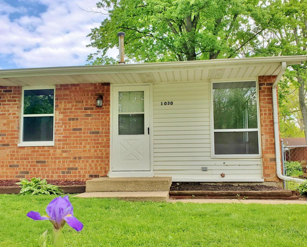 Photo of 1030 Providence Street, Michigan City, IN 46360 (MLS # 838601)