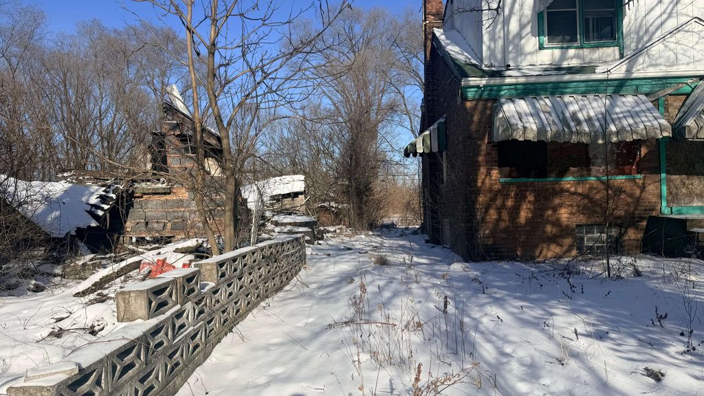 Photo of 2211 Nichols Place, Gary, IN 46407 (MLS # 833101)