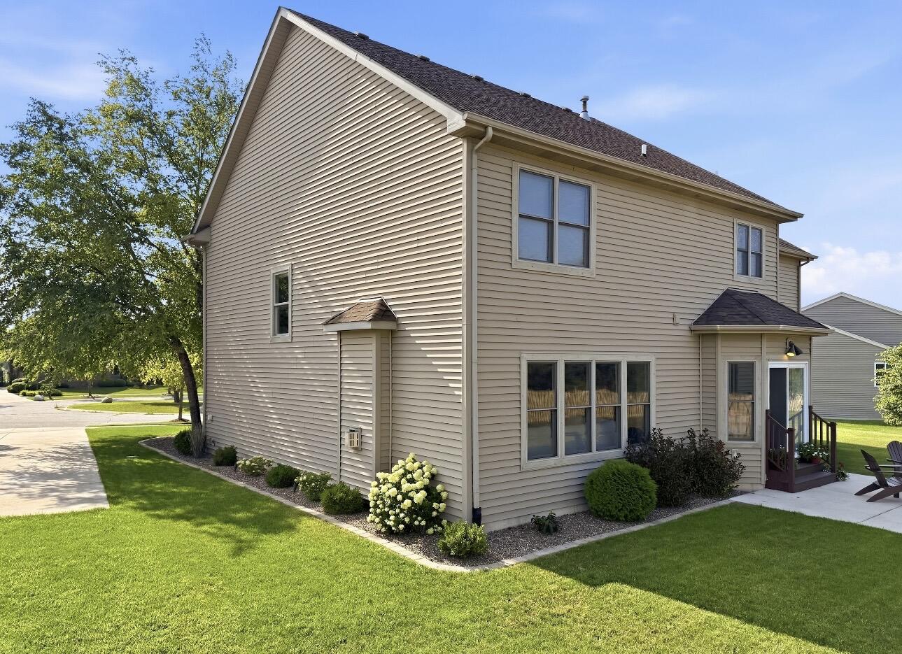 10143 California Court