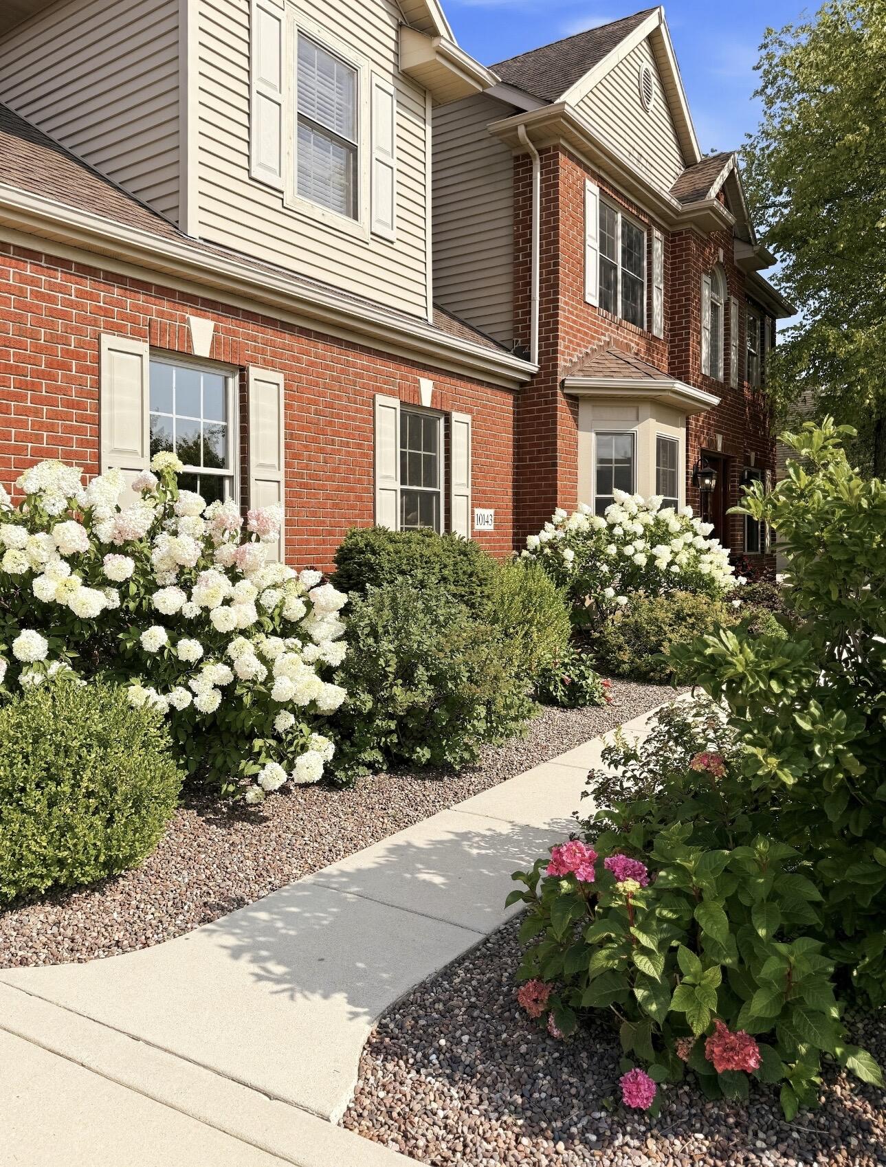 10143 California Court