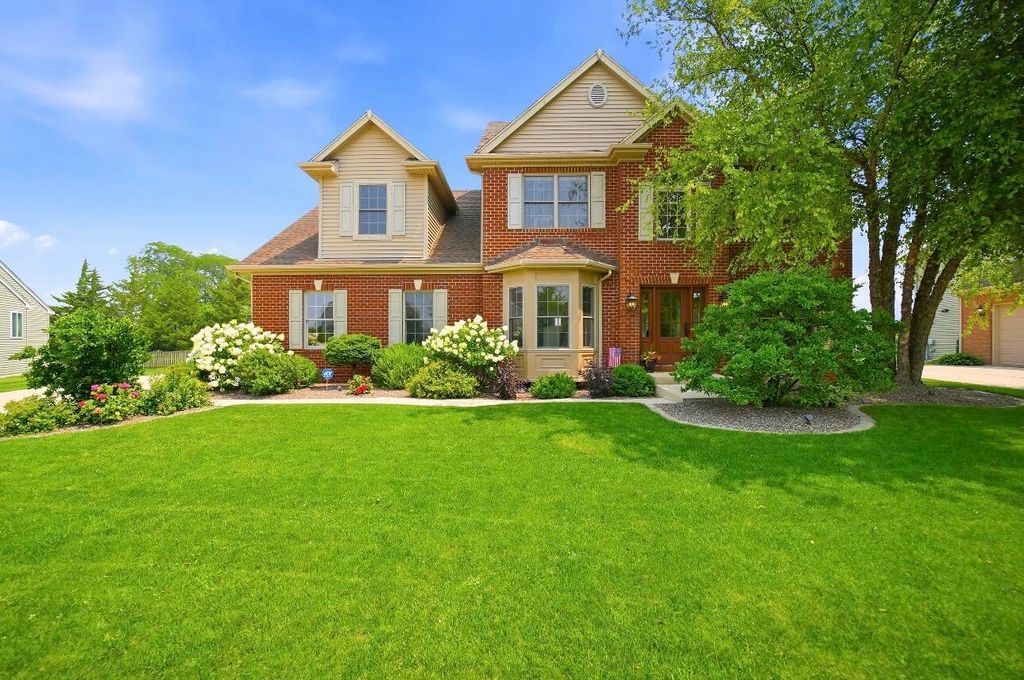 Photo of 10143 California Street, Crown Point, IN 46307 (MLS # 837227)