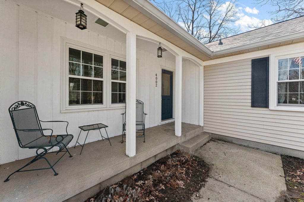 Photo of 4002 Sleighbell Lane, Valparaiso, IN 46383 (MLS # 836973)