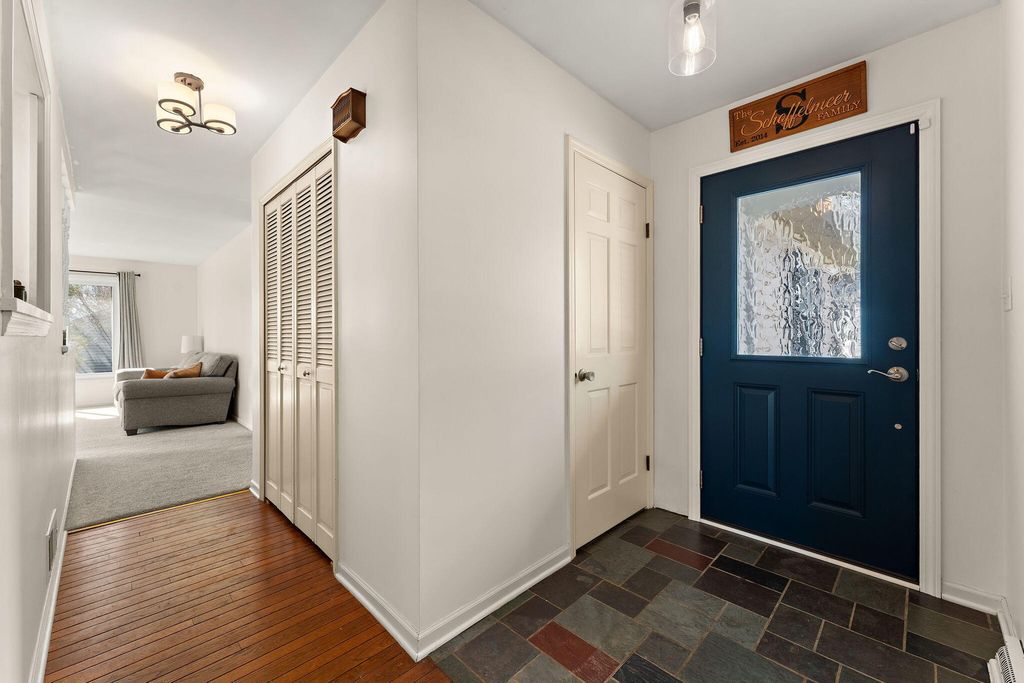 Photo of 4002 Sleighbell Lane, Valparaiso, IN 46383 (MLS # 836973)