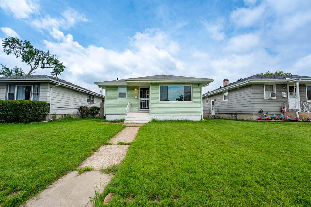 Photo of 7142 Colorado Avenue, Hammond, IN 46323 (MLS # 844183)