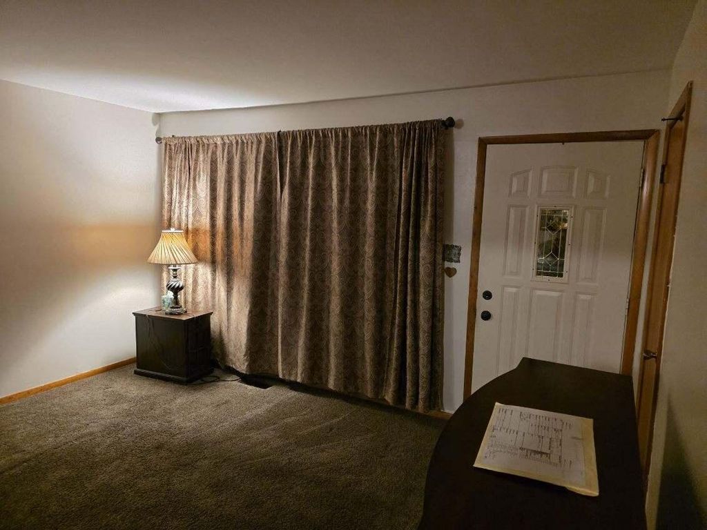 Photo of 2913 Drexel Drive, Hobart, IN 46342 (MLS # 831056)