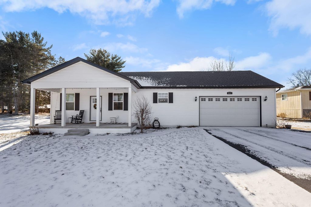 Photo of 8831 W 1225 N, DeMotte, IN 46310 (MLS # 832988)