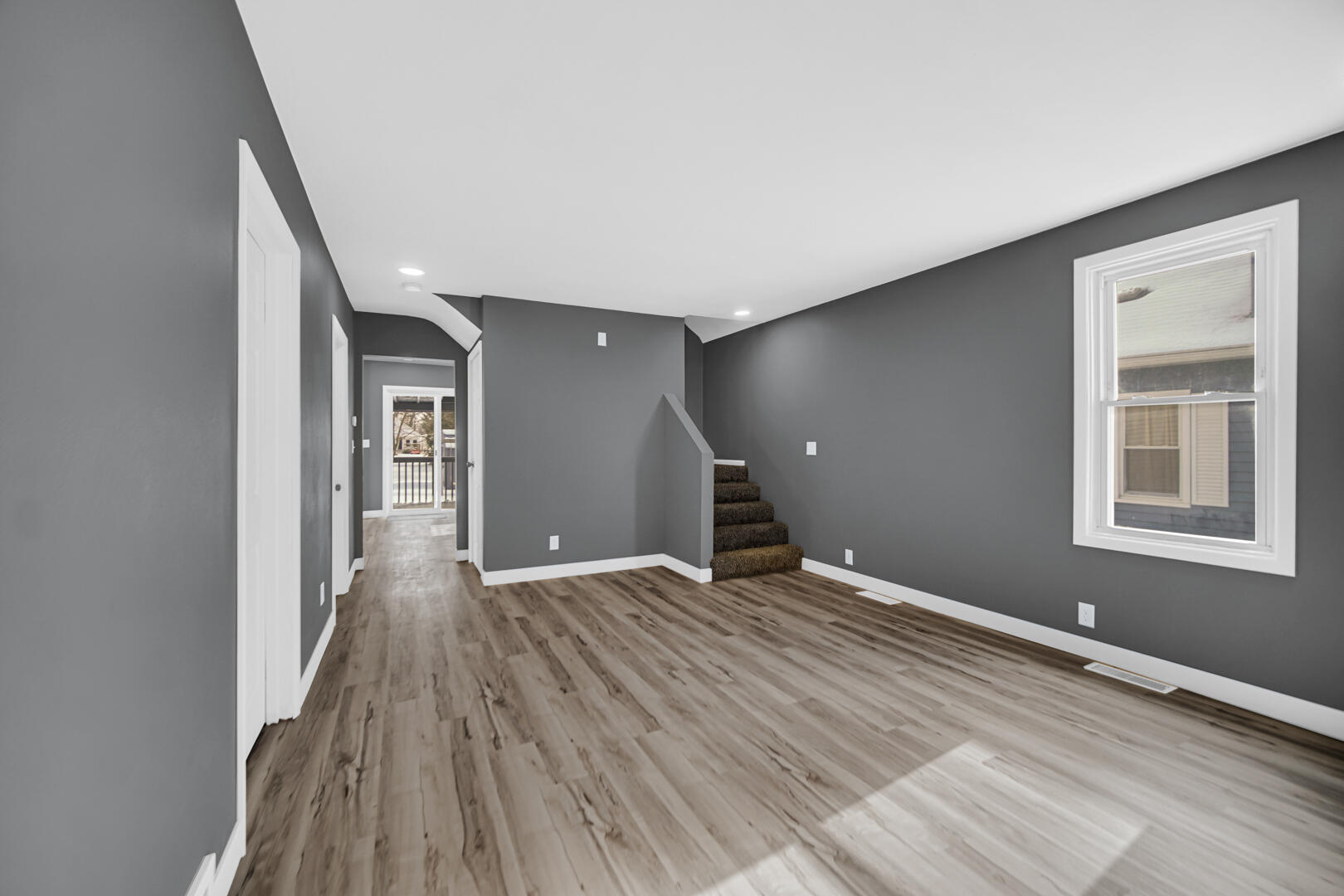 2733 Vermillion Street