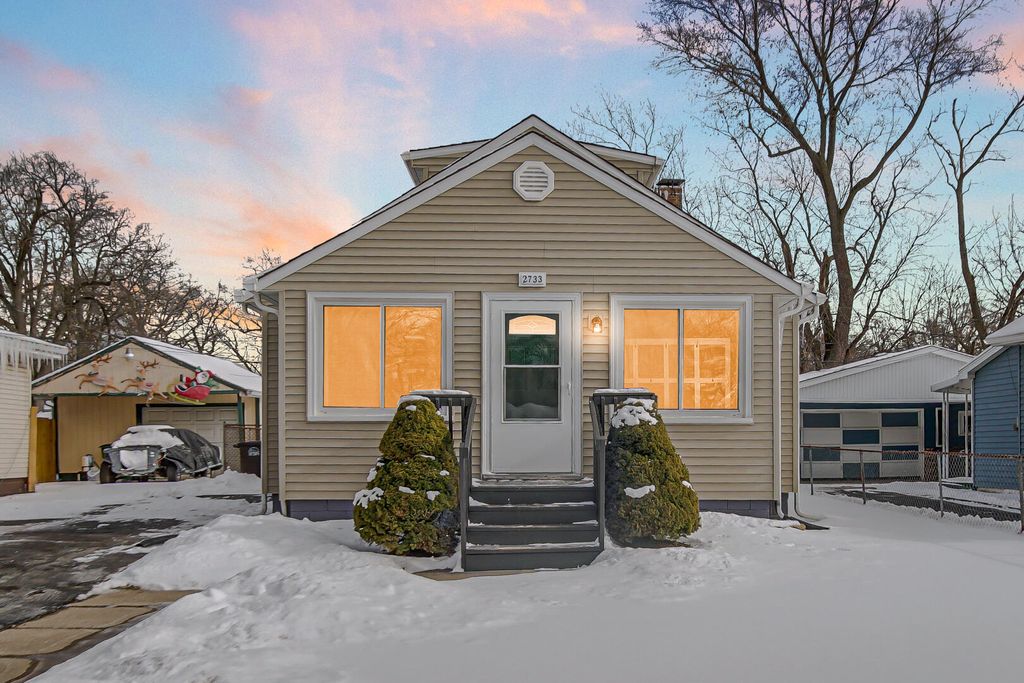 Photo of 2733 Vermillion Street, Lake Station, IN 46405 (MLS # 833402)