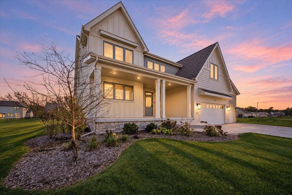 Photo of 2227 W 1100 N, Chesterton, IN 46304 (MLS # 847256)