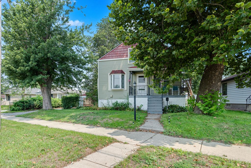 Photo of 2945 Orchard Drive, Hammond, IN 46323 (MLS # 836543)