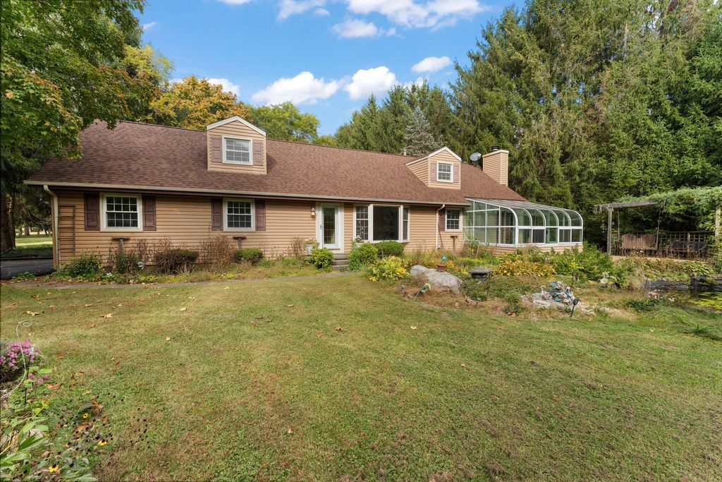 Photo of 617 E 700 N, Westville, IN 46391 (MLS # 829534)