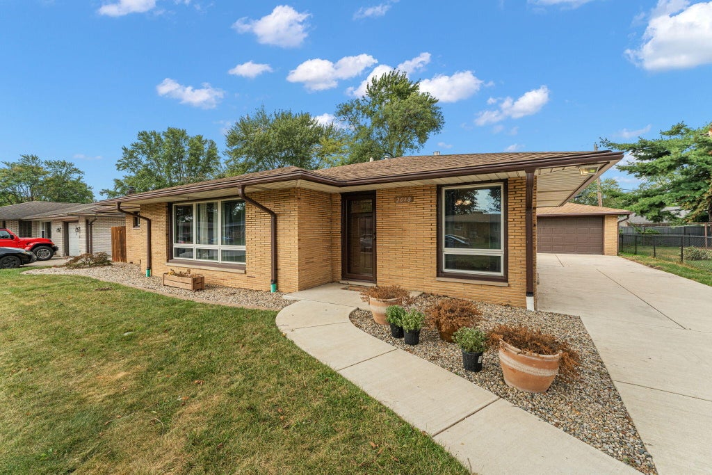 Photo of 2648 Walnut Street, Portage, IN 46368 (MLS # 845404)