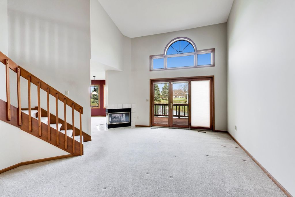 Photo of 9424 Van Buren Street, Crown Point, IN 46307 (MLS # 836642)