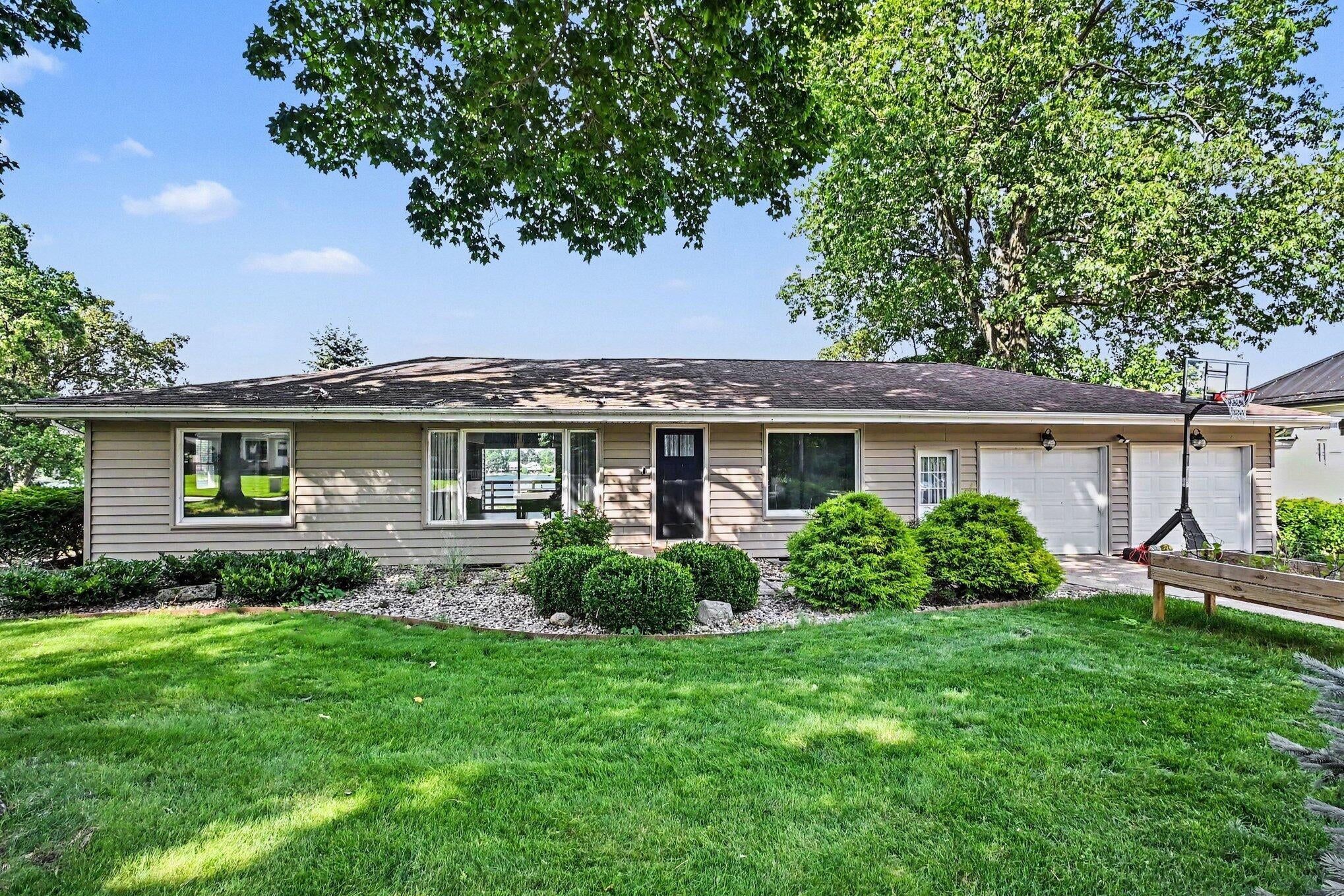 669 Waverly Road