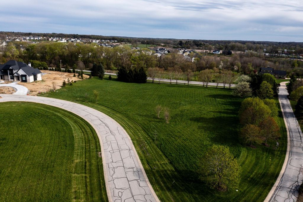 Photo of 3375 Fall Meadows Circle, Valparaiso, IN 46385 (MLS # 836239)