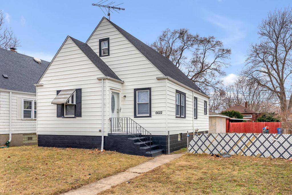 Photo of 6622 Parrish Avenue, Hammond, IN 46323 (MLS # 834473)