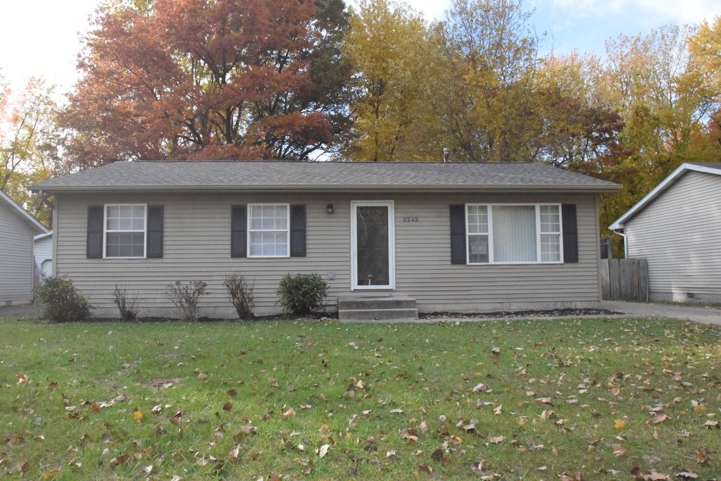 Photo of 2242 Newton Street, Lake Station, IN 46405 (MLS # 830078)