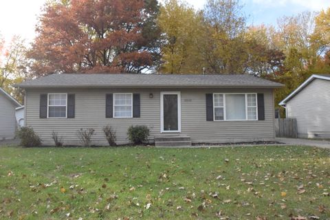 2242 Newton Street Lake Station IN 46405