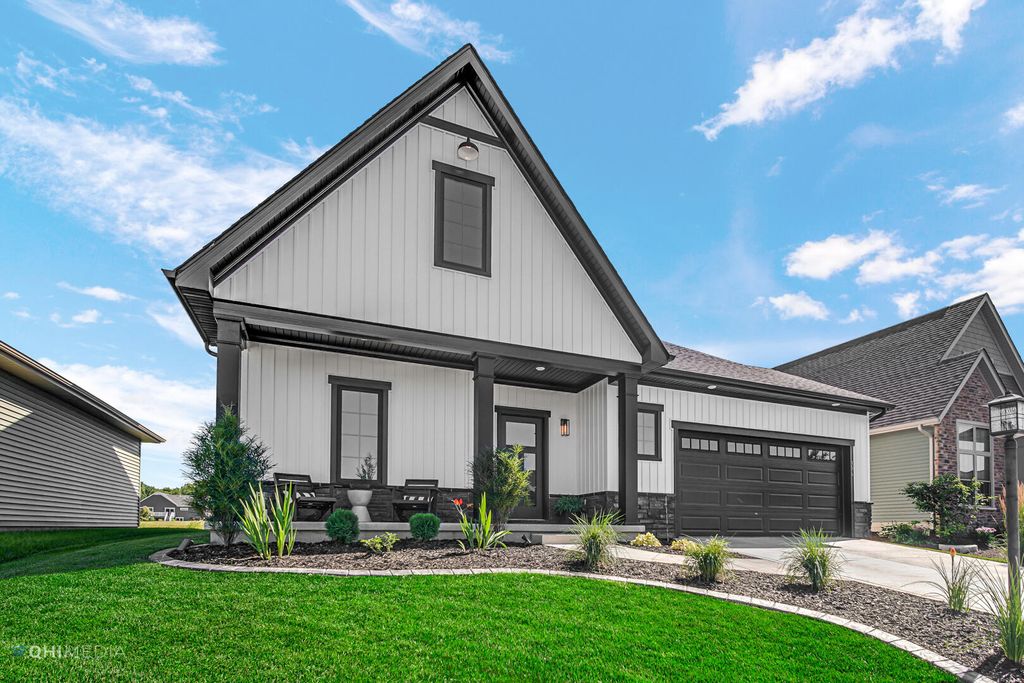 Photo of 306 W Prairie Lane, Valparaiso, IN 46385 (MLS # 832816)