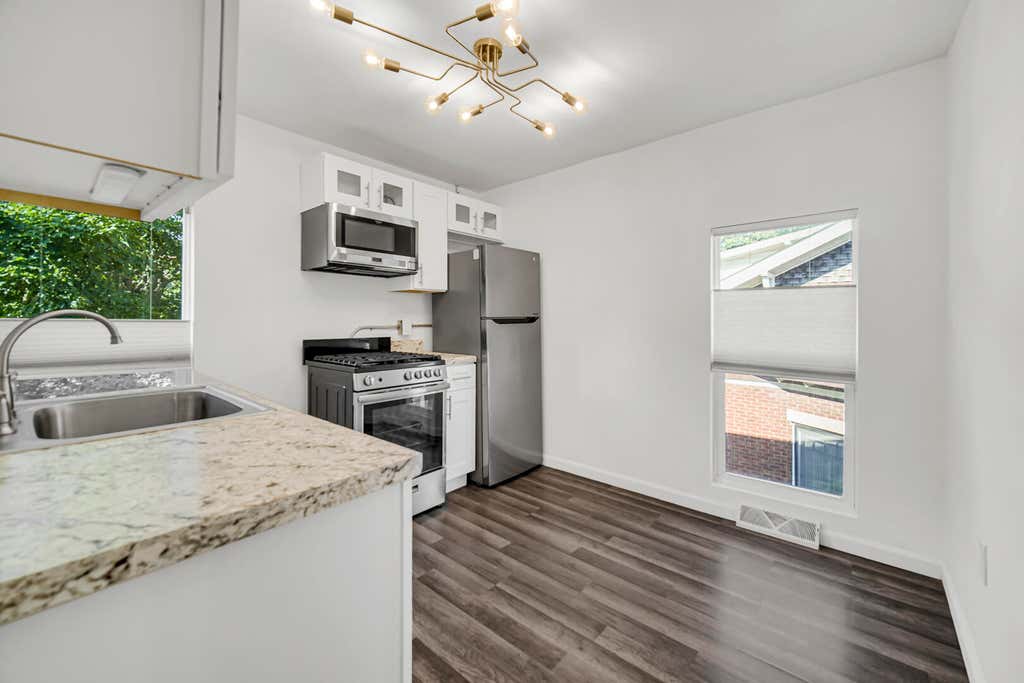 Photo of 204 Brown Street #2, Valparaiso, IN 46383 (MLS # 843097)