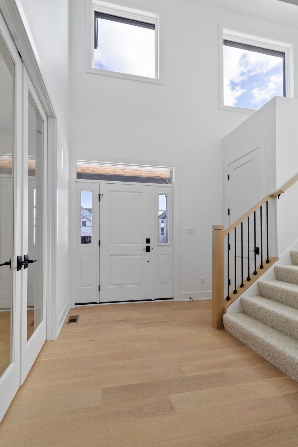 Photo of 9440 Tall Grass Trail, Saint John, IN 46373 (MLS # 833203)