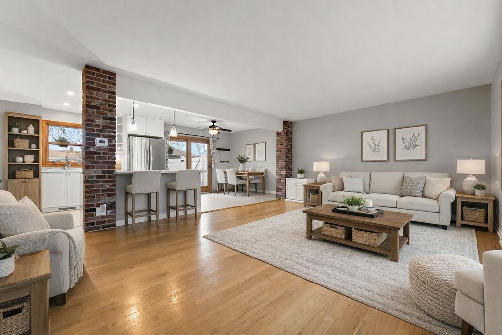 Photo of 9217 Grace Street, Highland, IN 46322 (MLS # 837111)