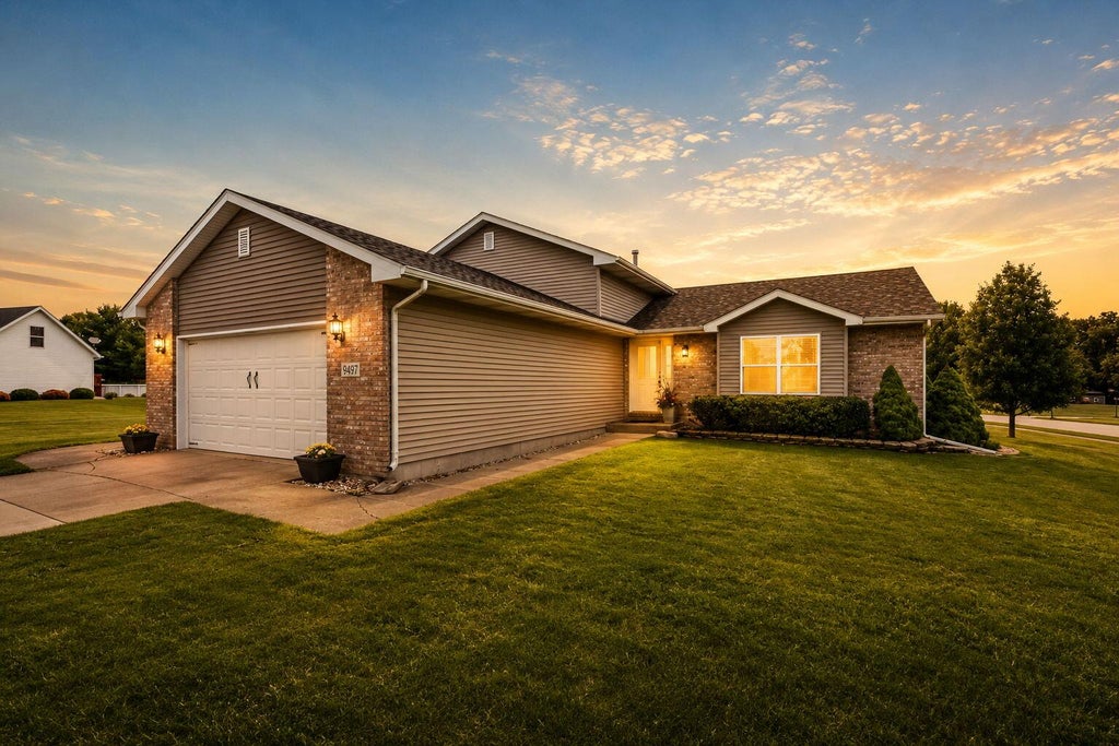 Photo of 9497 Shelby Lane, Crown Point, IN 46307 (MLS # 841139)