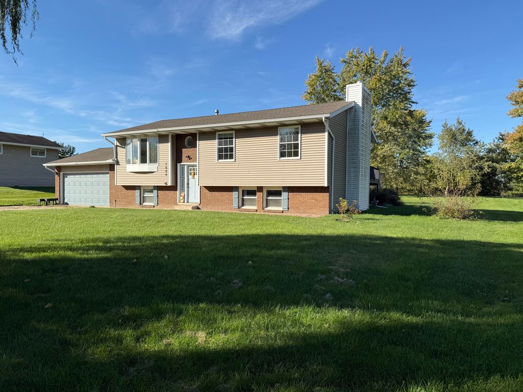 Photo of 7600 W Mill Court, Hobart, IN 46342 (MLS # 829925)