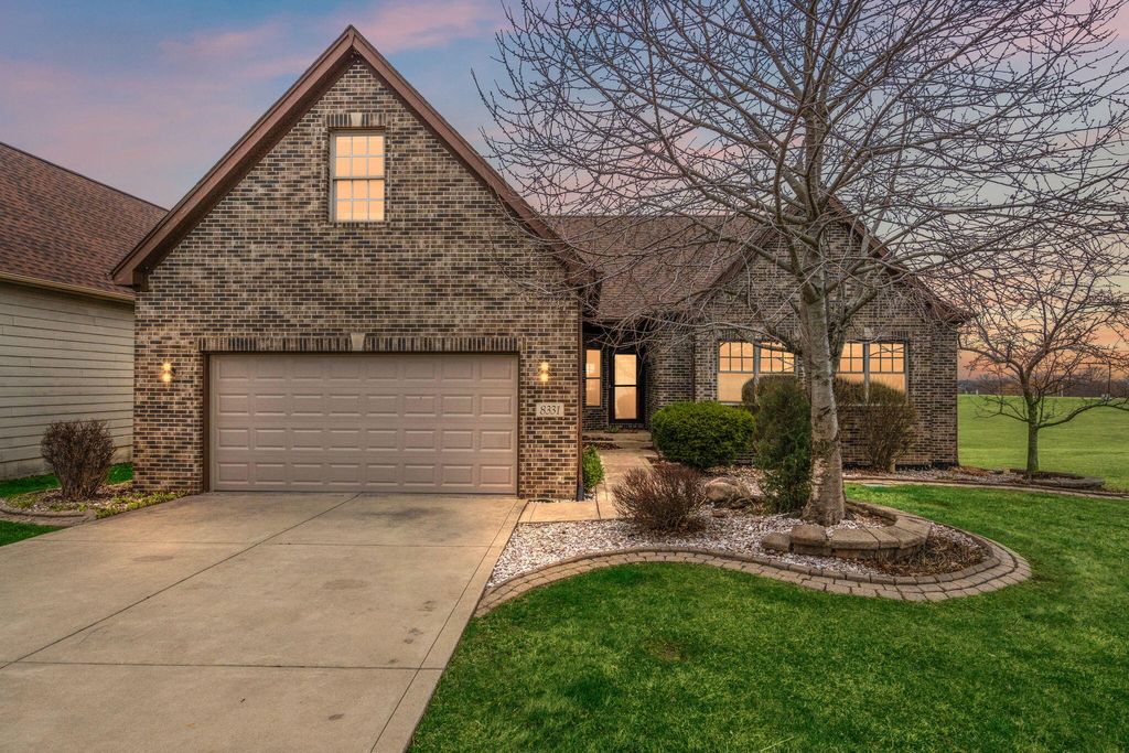 Photo of 8331 Doubletree Drive N, Crown Point, IN 46307 (MLS # 835555)