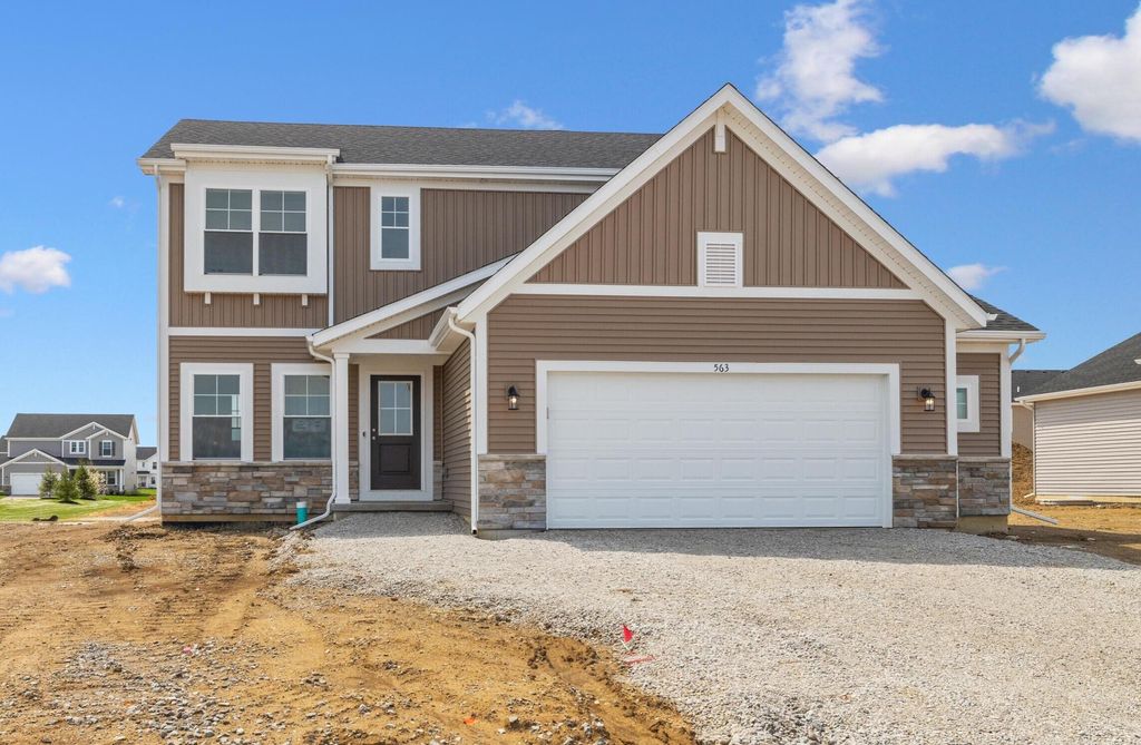 Photo of 563 E 130th Avenue, Crown Point, IN 46307 (MLS # 837505)