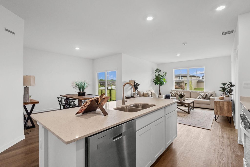 Photo of 7486 E 116th Place, Winfield, IN 46307 (MLS # 832184)