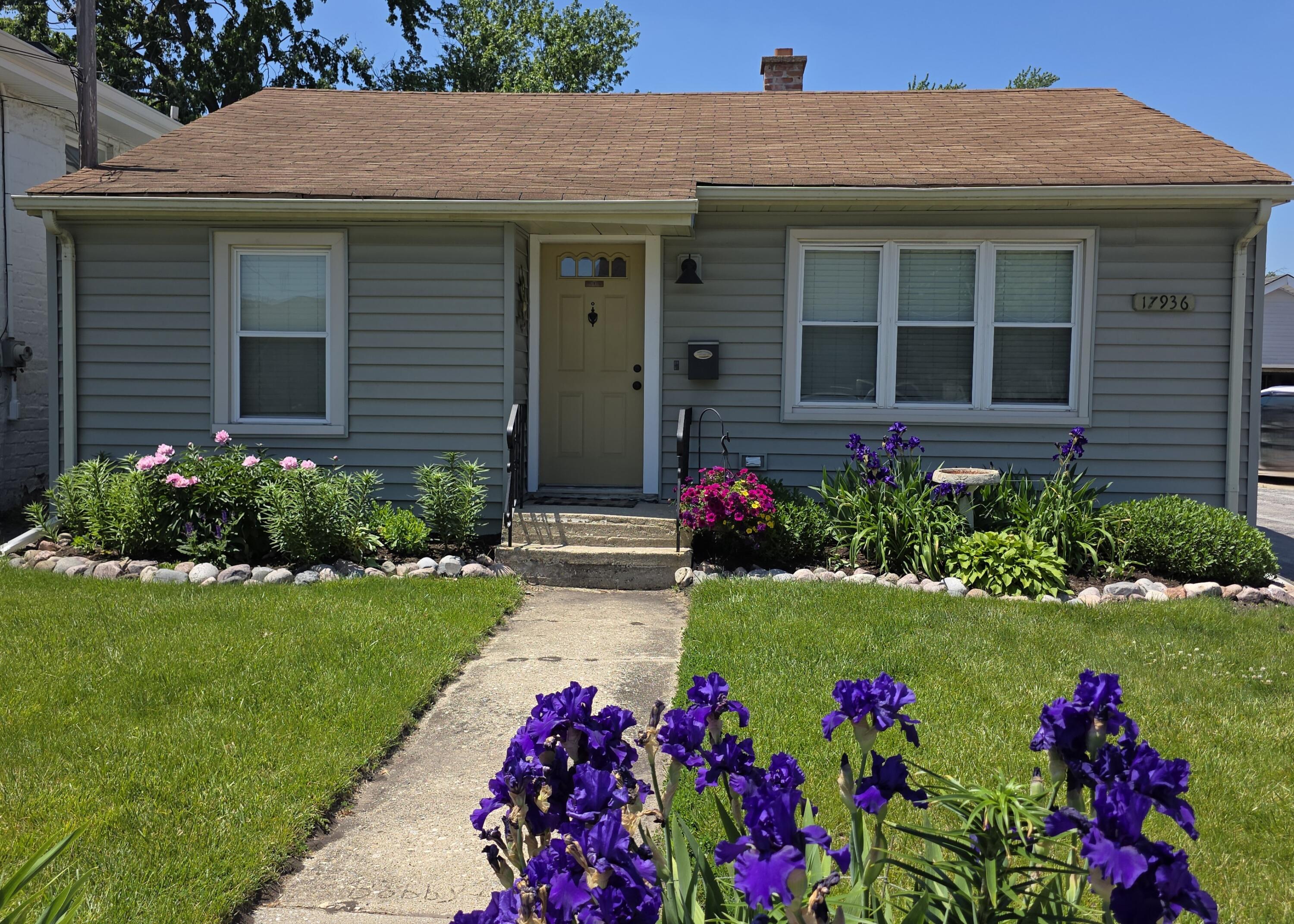 Photo 1 of 15 — 17936 Hickory Street, Lansing, IL 60438