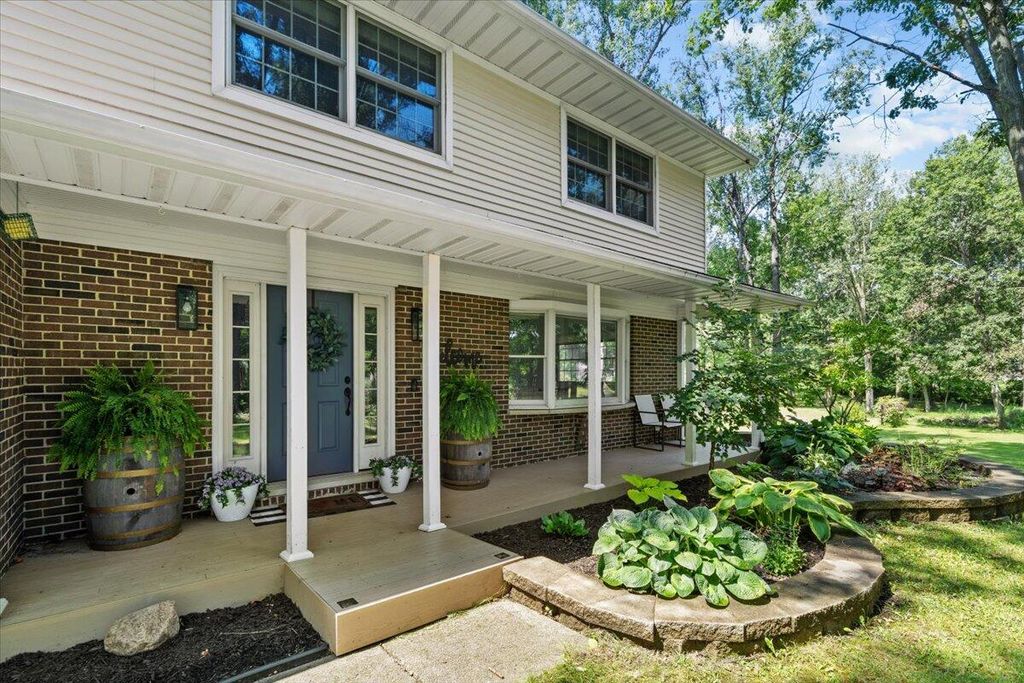 Photo of 38-1 N 600 W, Valparaiso, IN 46385 (MLS # 829551)