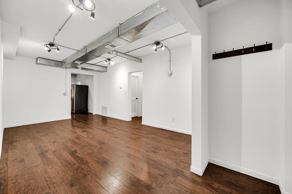 Photo of 501 Union Street #1, Valparaiso, IN 46383 (MLS # 843098)