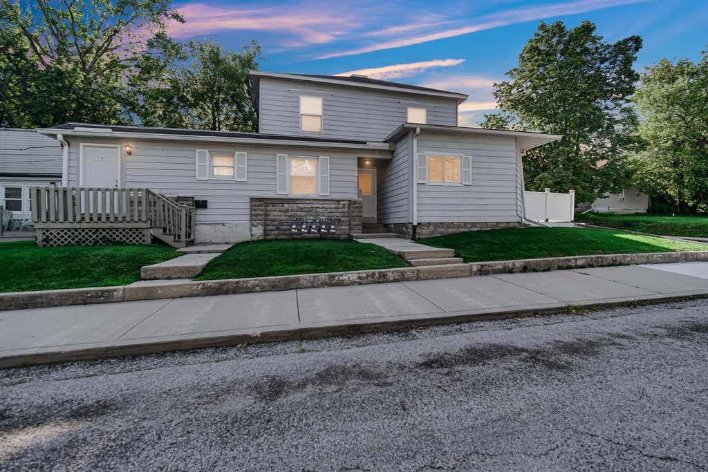 Photo of 501 Union Street #1, Valparaiso, IN 46383 (MLS # 843098)