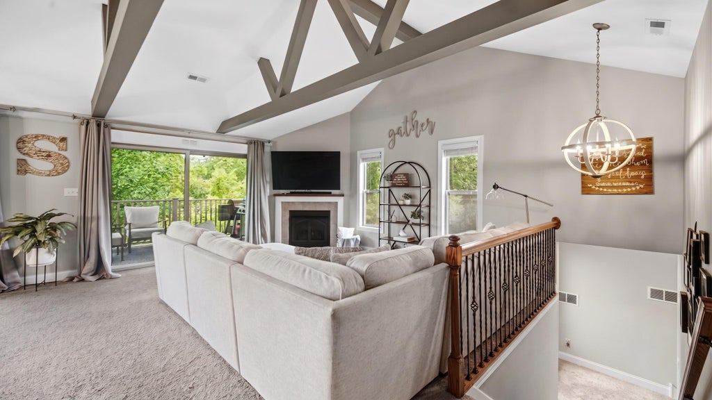 Photo of 11031 Beacon Court, Saint John, IN 46373 (MLS # 840860)