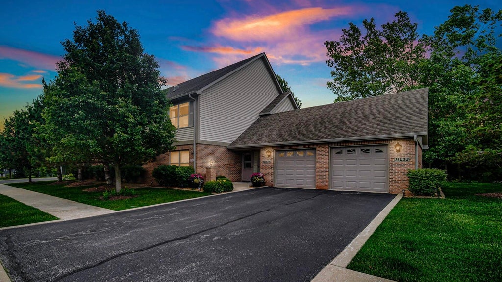 Photo of 11031 Beacon Court, Saint John, IN 46373 (MLS # 840860)