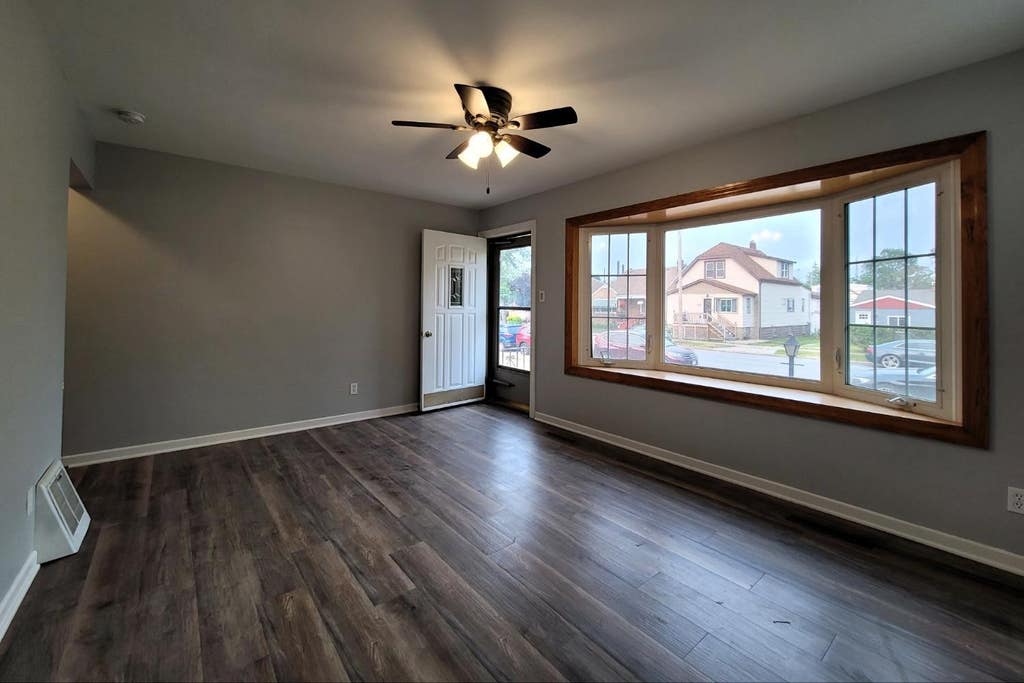 Photo of 2716 White Oak Avenue, Whiting, IN 46394 (MLS # 843761)