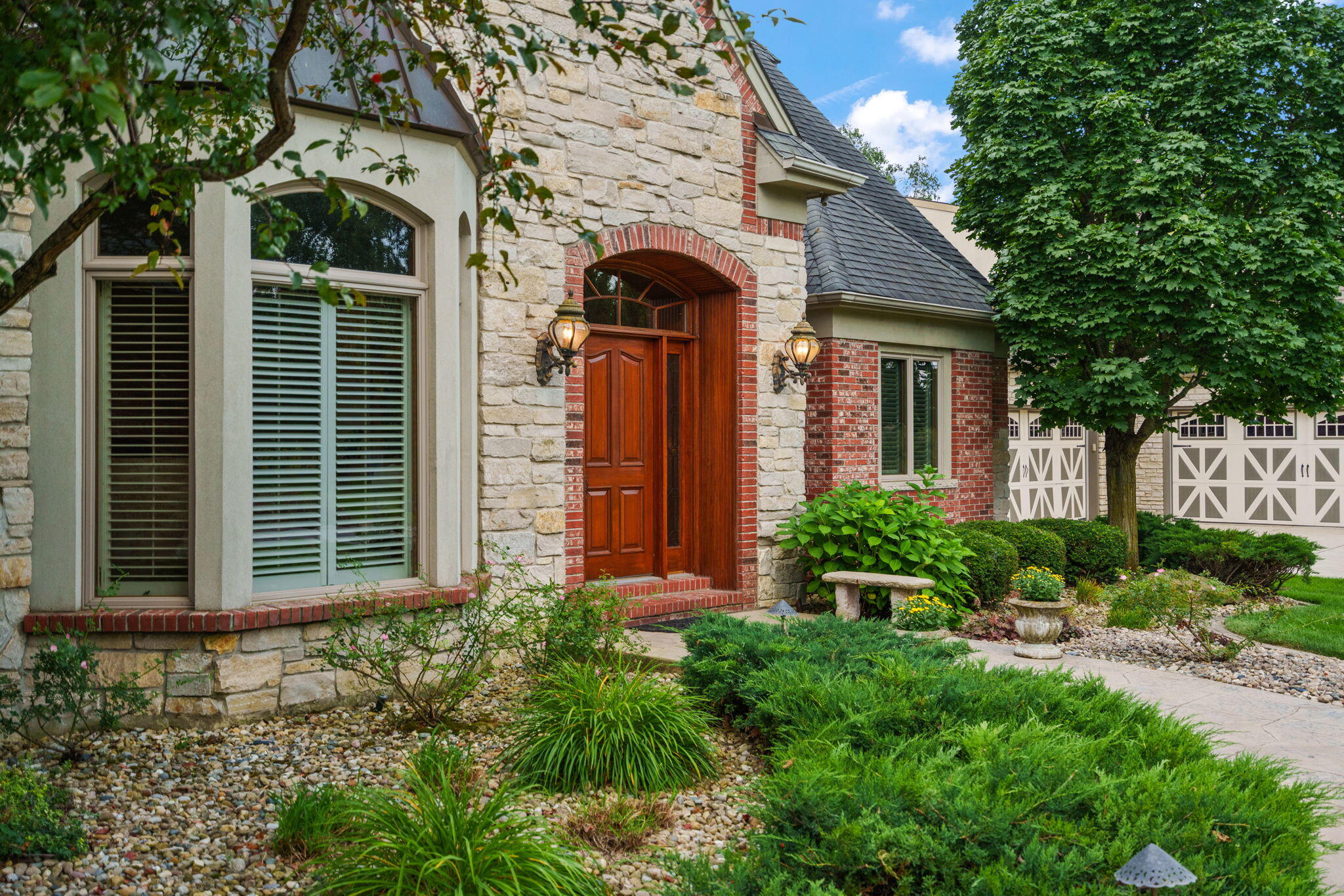 12825 Rosewood Drive