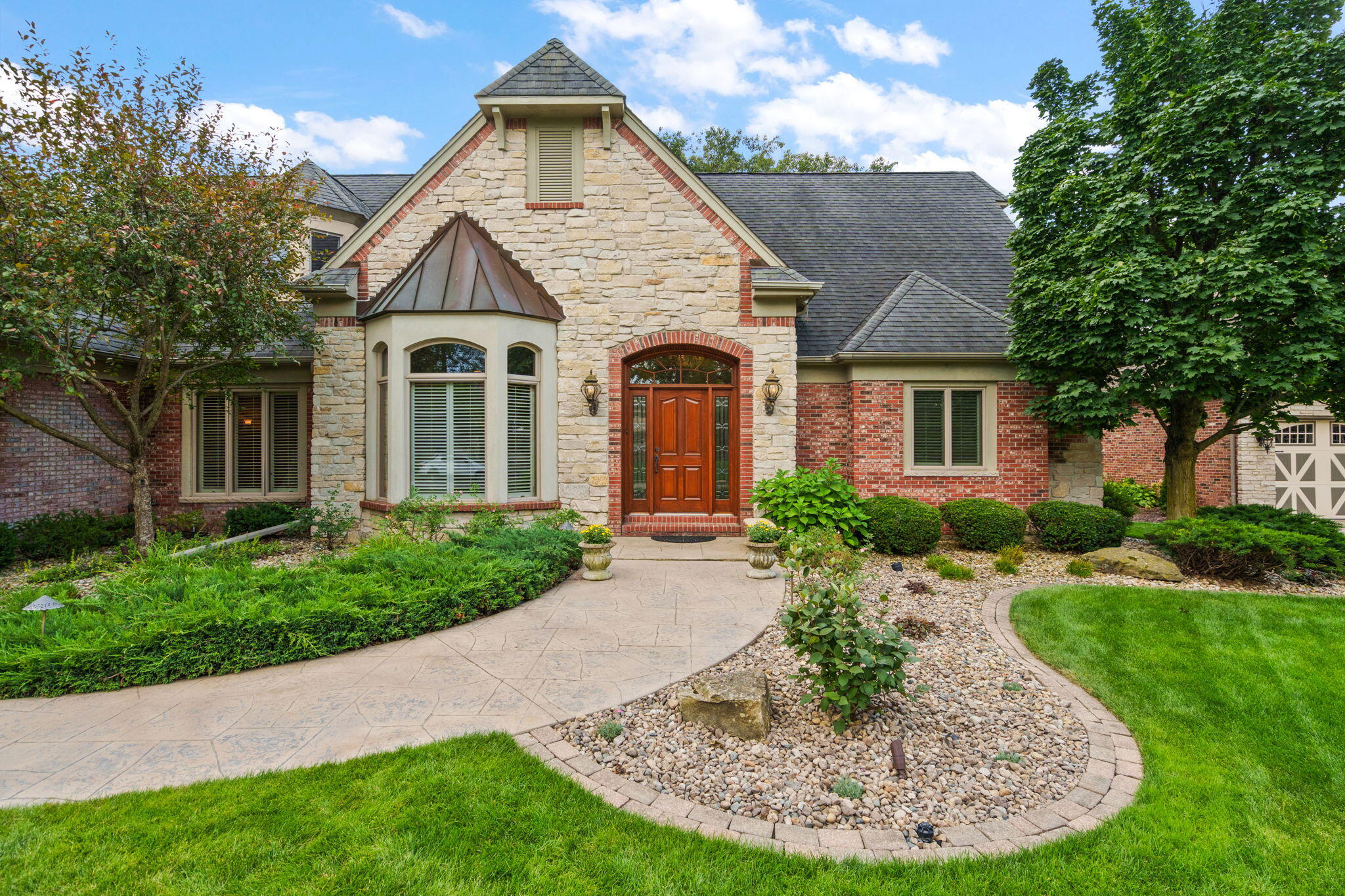 12825 Rosewood Drive