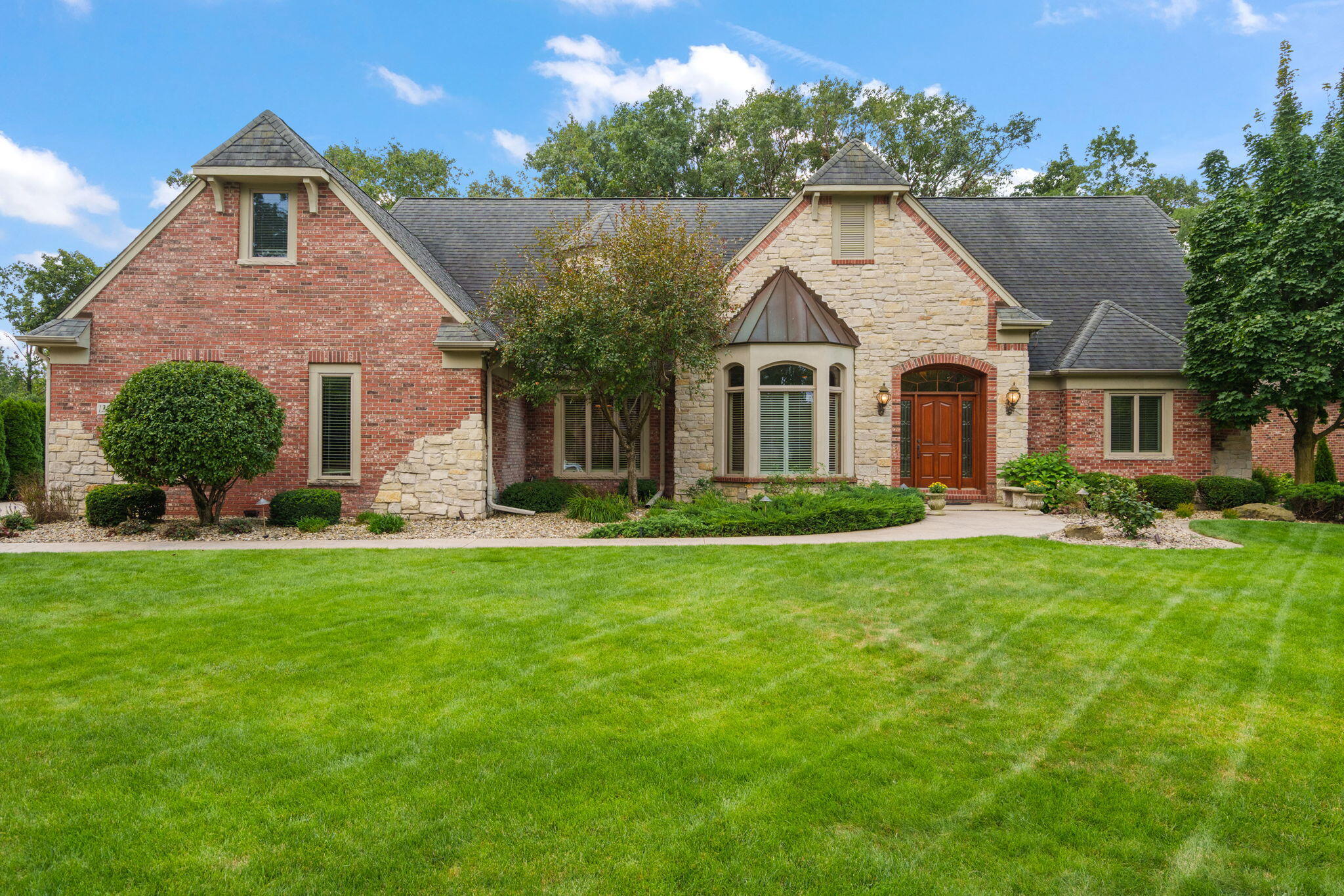 12825 Rosewood Drive