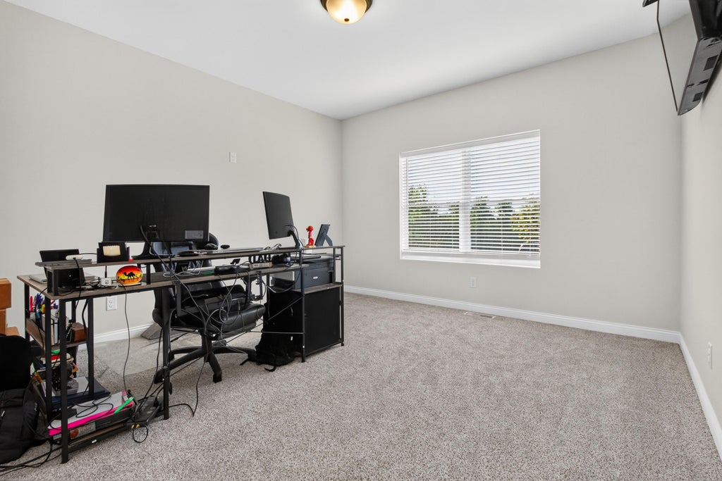 Photo of 8322 Wyman Drive, Saint John, IN 46373 (MLS # 845577)
