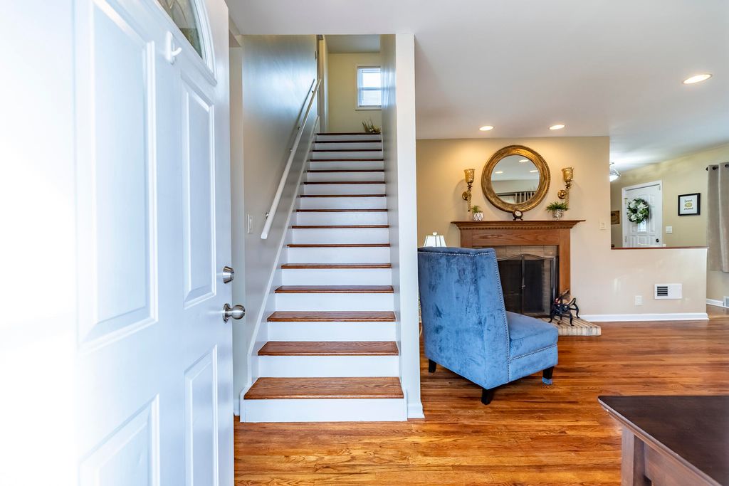 Photo of 7445 Woodmar Avenue, Hammond, IN 46323 (MLS # 833199)