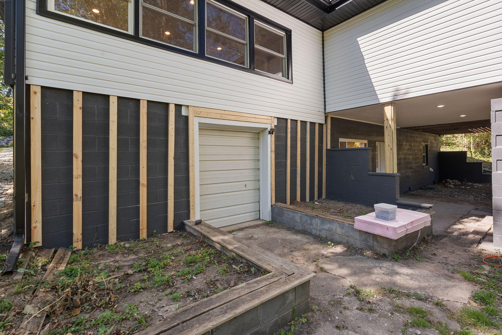 Crown Point, Indiana 46307, United States, 4 Bedrooms Bedrooms, ,3 BathroomsBathrooms,Residential,Active,220972