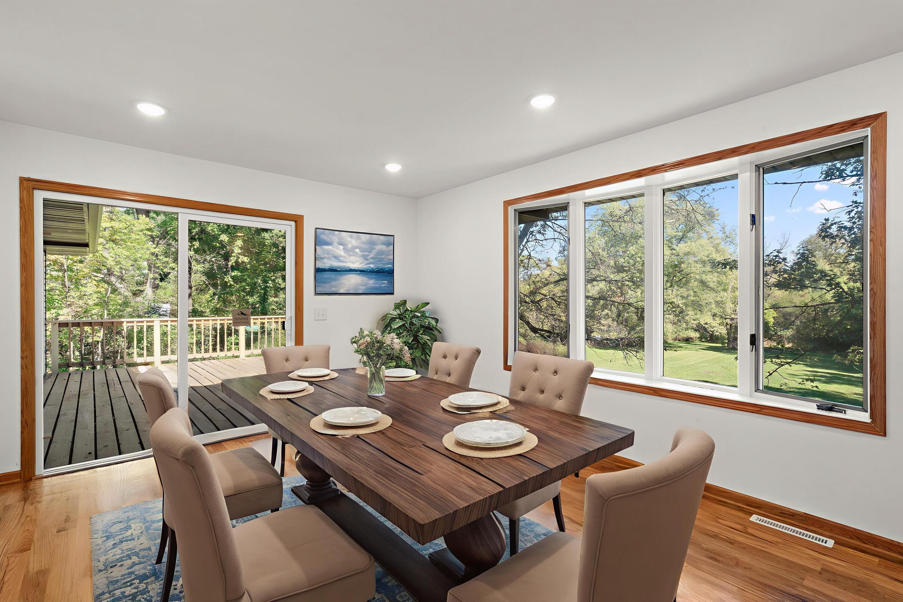 Crown Point, Indiana 46307, United States, 4 Bedrooms Bedrooms, ,3 BathroomsBathrooms,Residential,Active,220972