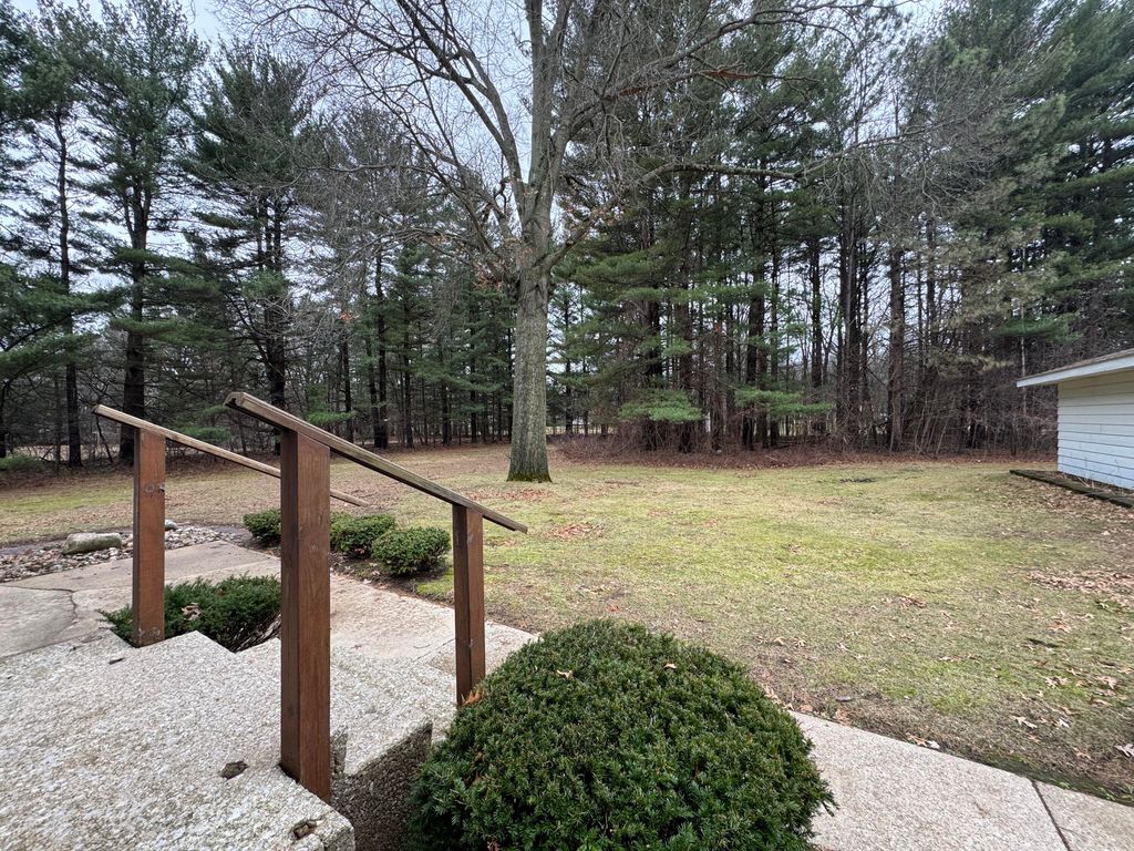 Photo of 306 Martin Drive, Trail Creek, IN 46360 (MLS # 835169)