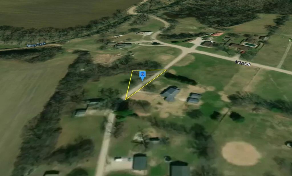 Photo of 7995 Cox Road, Terre Haute, IN 47802 (MLS # 838098)
