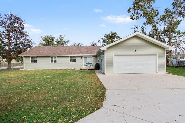 Photo of 2715 Fayette Street, Lake Station, IN 46405 (MLS # 847449)